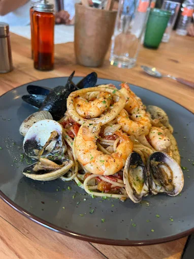 Espagueti con Gambas